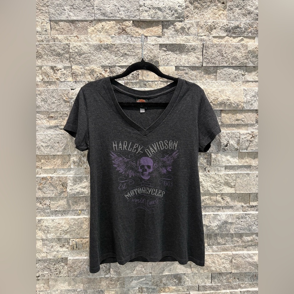 Harley-Davidson Women's Gray and Black V-Neck Tee